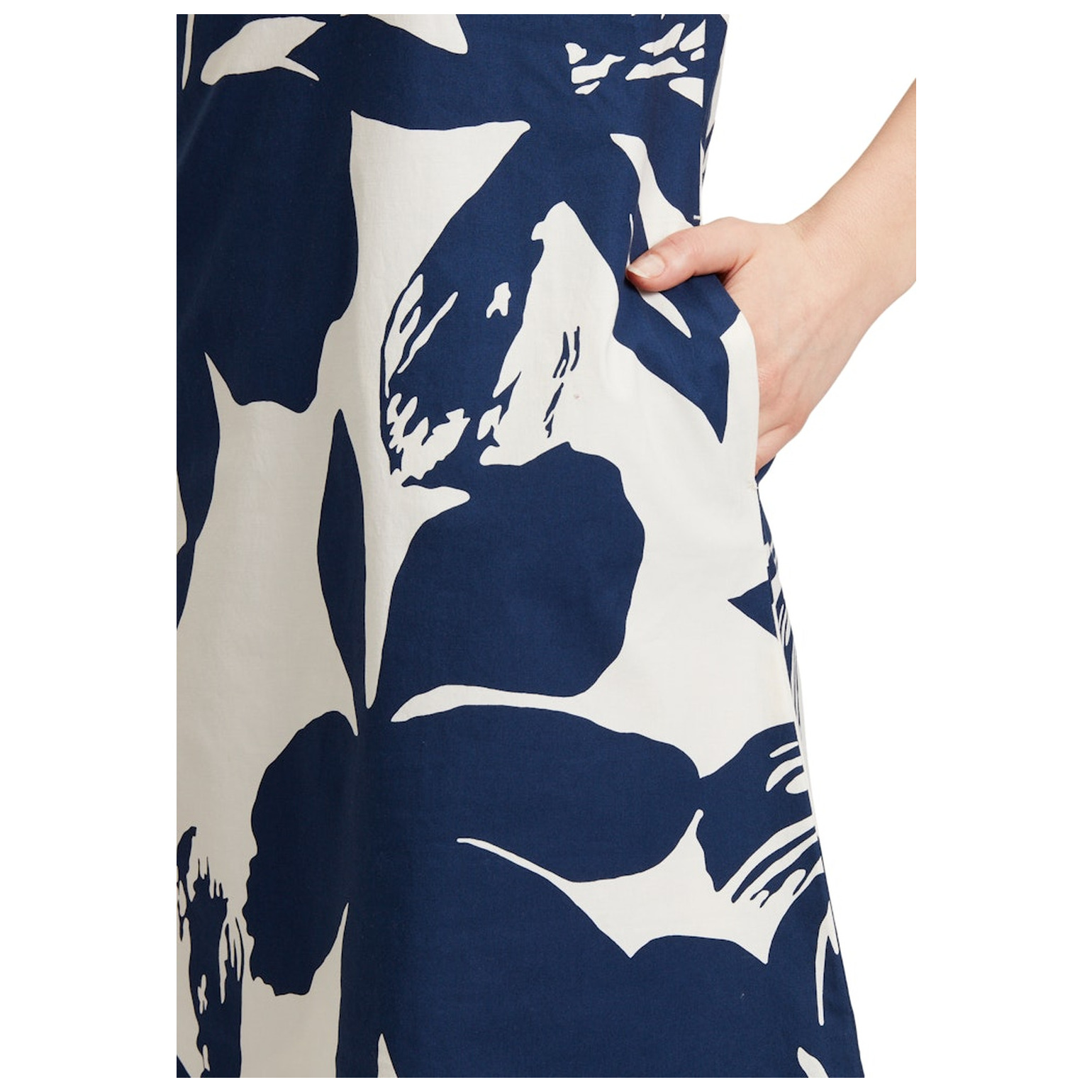 Cartoon Kleid Kurz ohne Arm