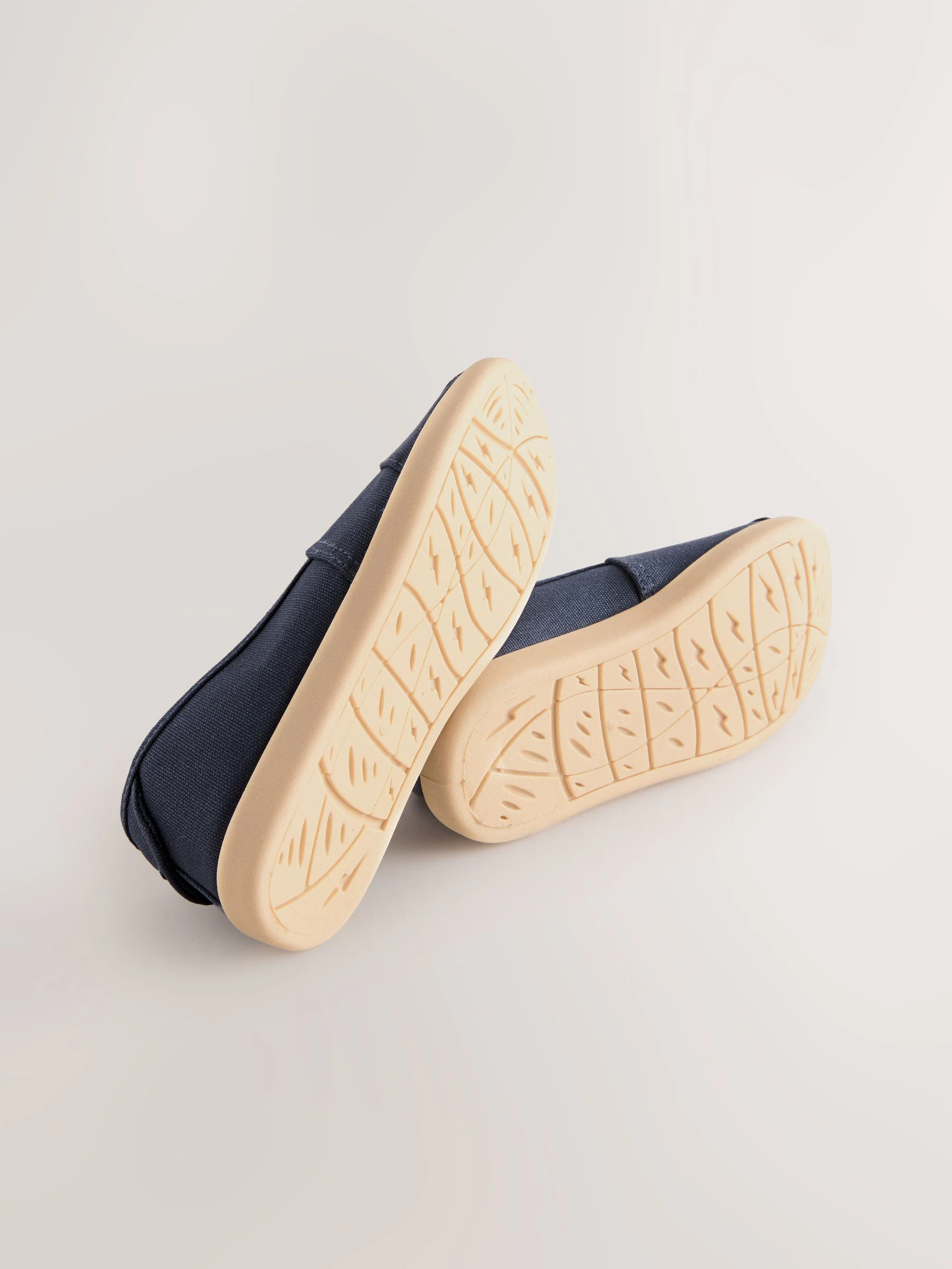 Donkerblauw - Canvas instappers