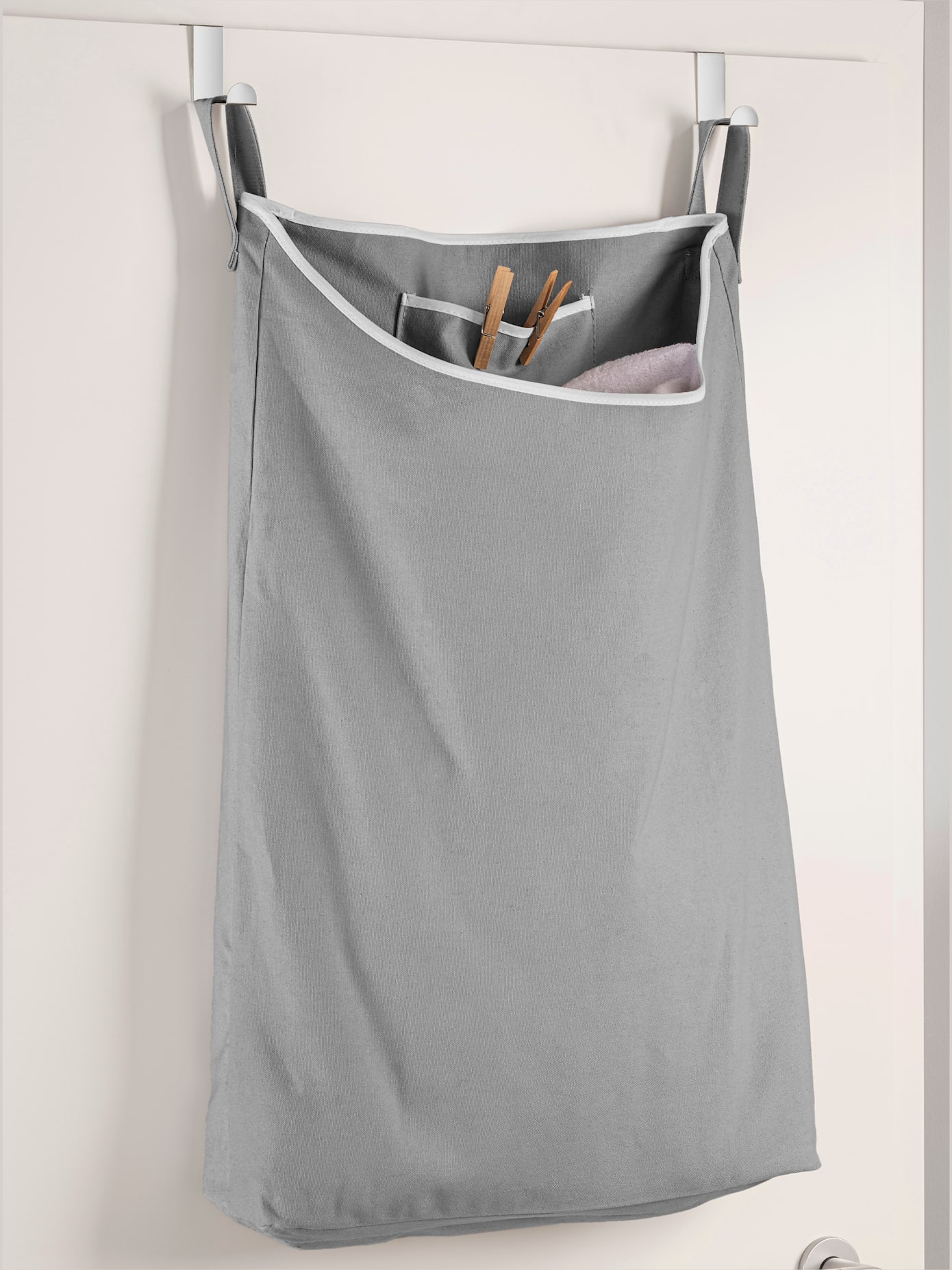 Panier à linge à suspendre à la porte