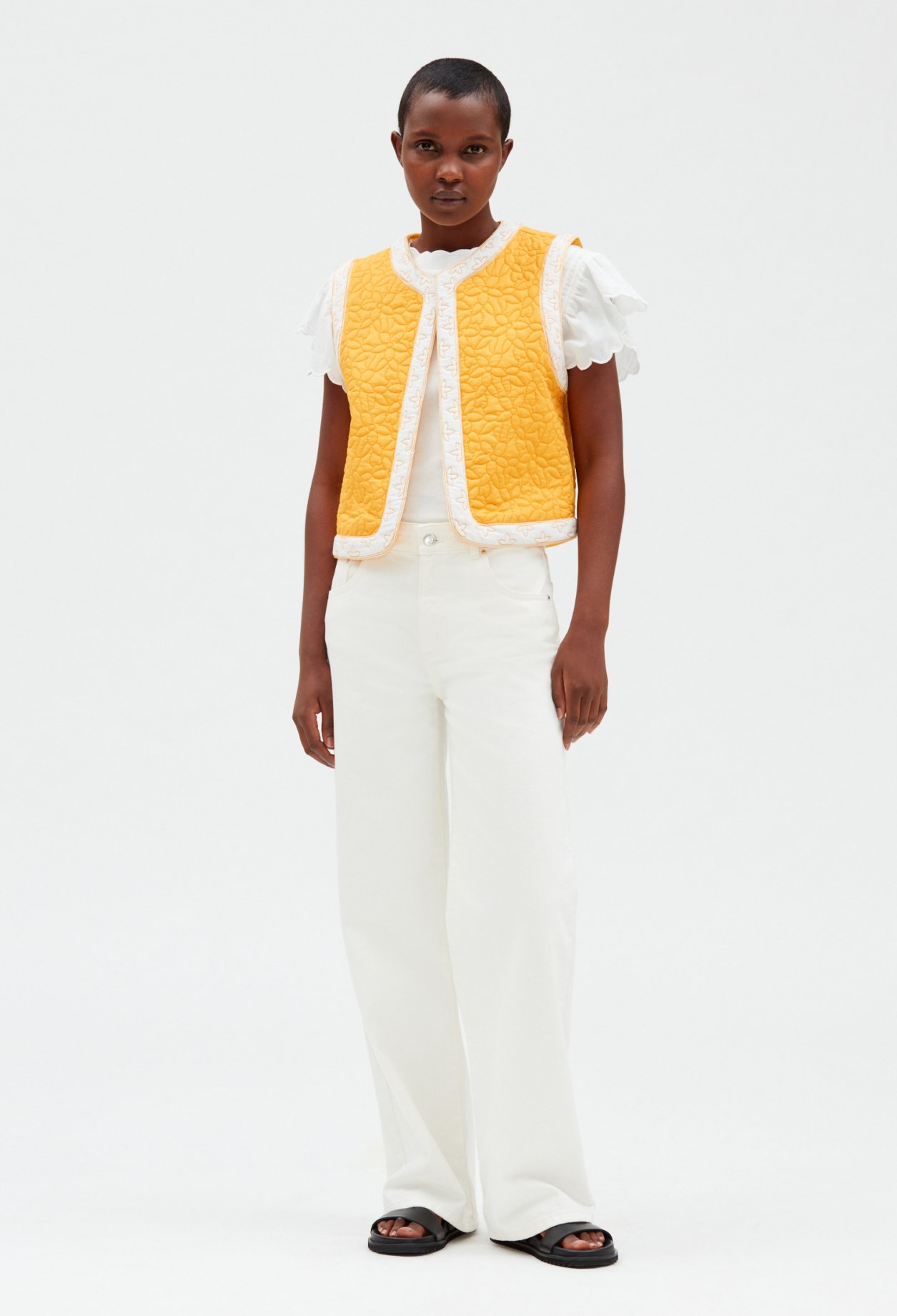 Veste sans manches courte bouty