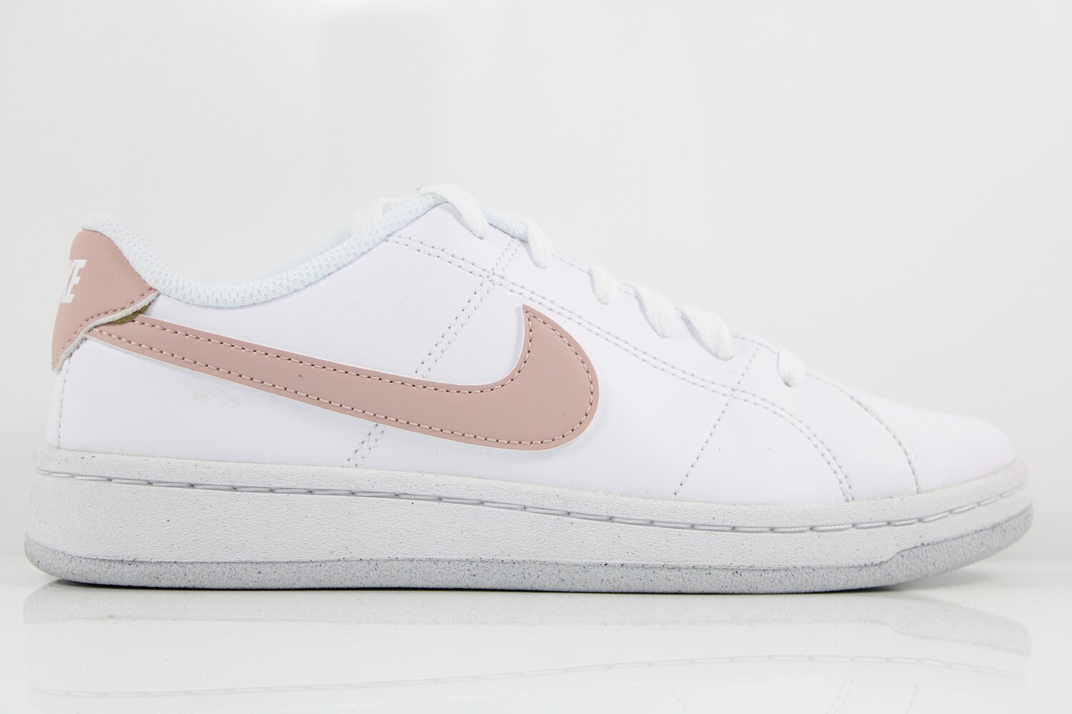 Nike Sneaker