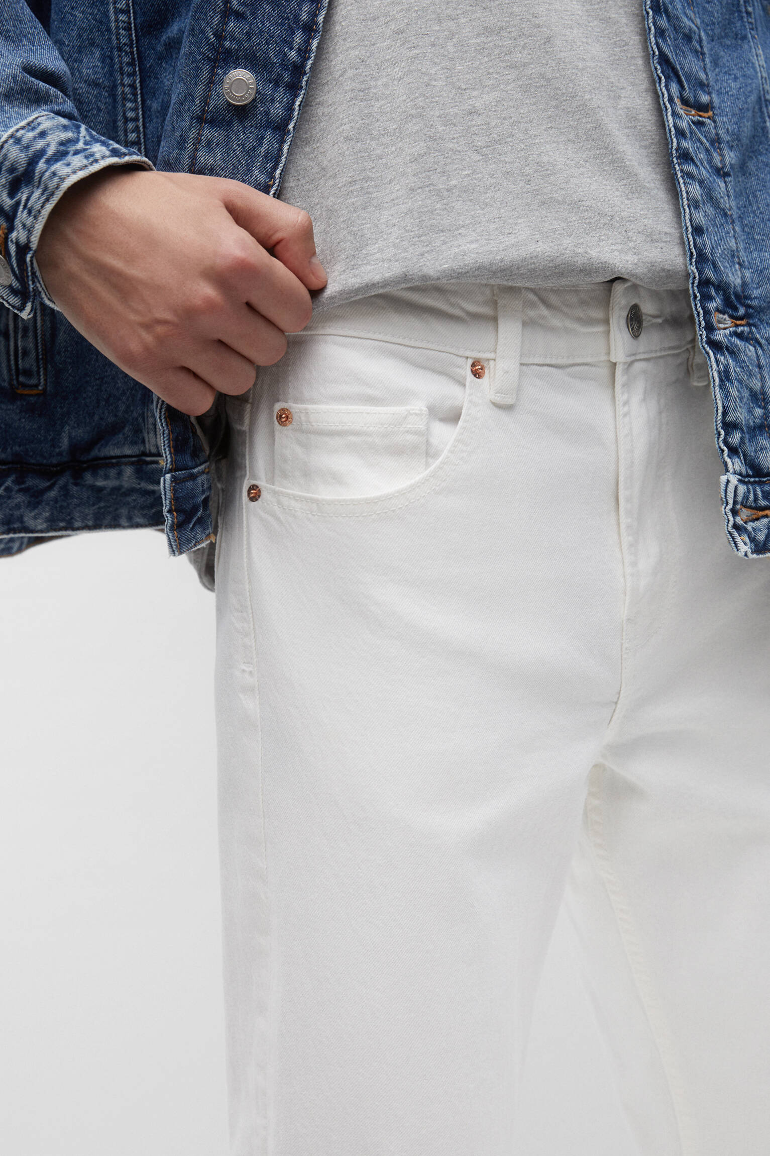CALÇA JEANS BÁSICA RETA - BRANCA