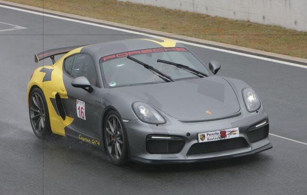 Renntaxi fahren in Stavelot als Geschenk I mydays