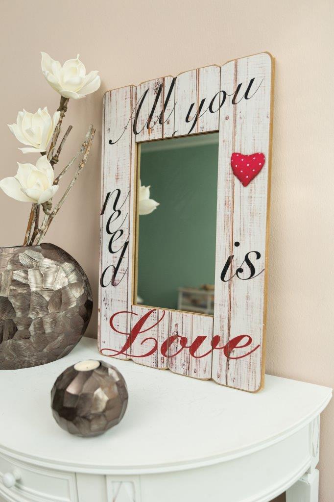 Wandspiegel All you need is love - Holzoptik - 40x60 cm