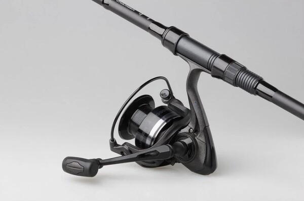 Combo Canne Carpe DAM Charger Carp 12ft 3.25lb   Moulinet Carpe 6000FD