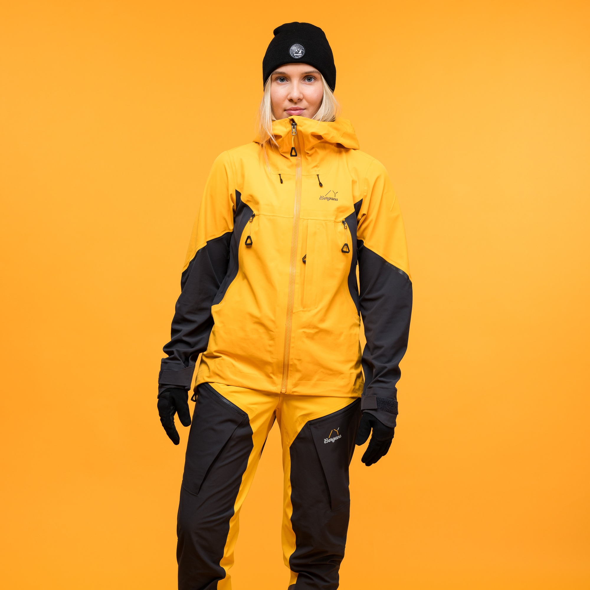 Y MountainLine Hybrid Softshell Jacket Dame Mango Yellow/Dark Shadow Grey