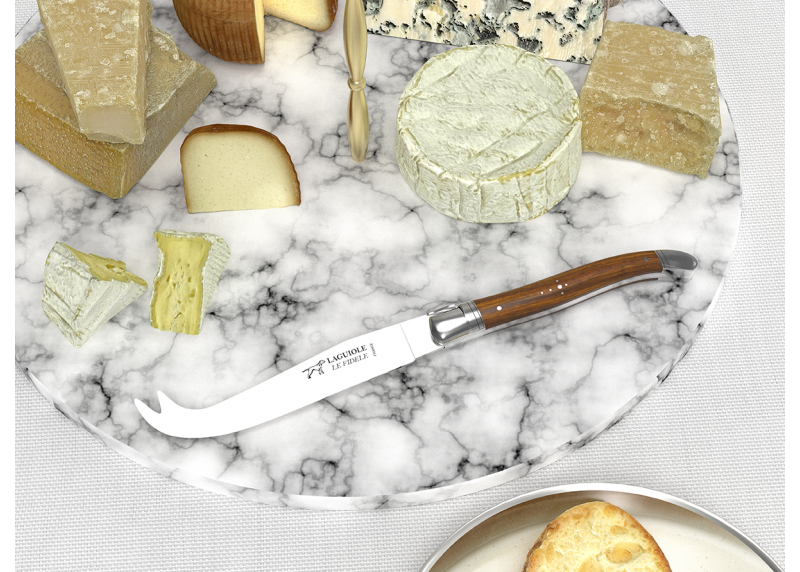 Couteau à fromage Laguiole avec un manche en bois de gaïac et mitres en acier inoxydable