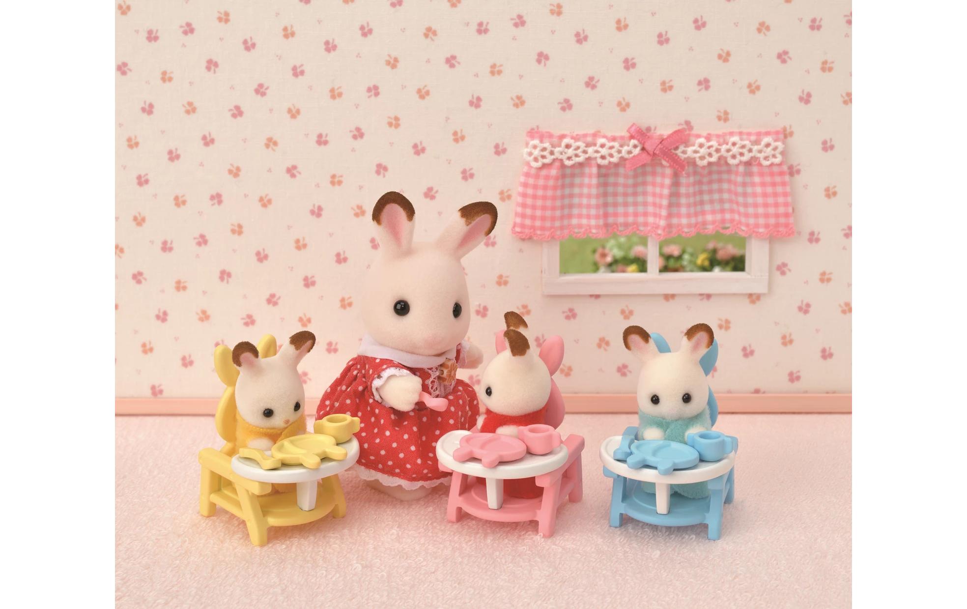 Sylvanian Families Erstausstattung für DrillingeSpiel-Set