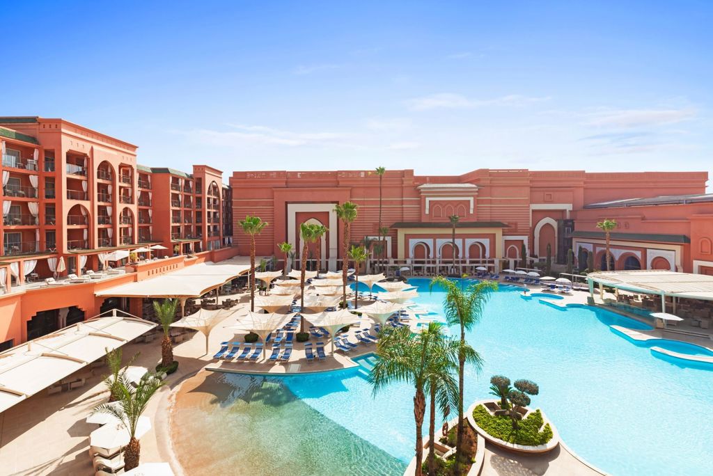 Savoy Le Grand Hotel Logies en ontbijt - Hotel