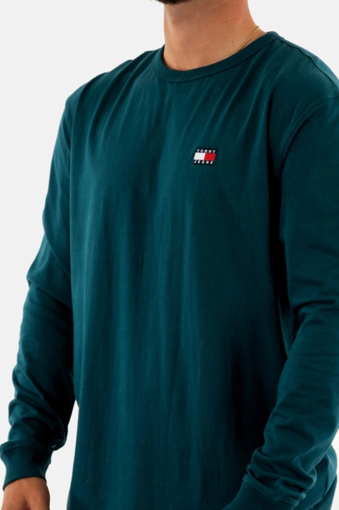 Tee shirt manches longues tommy jeans reg badge cwg deep seawater