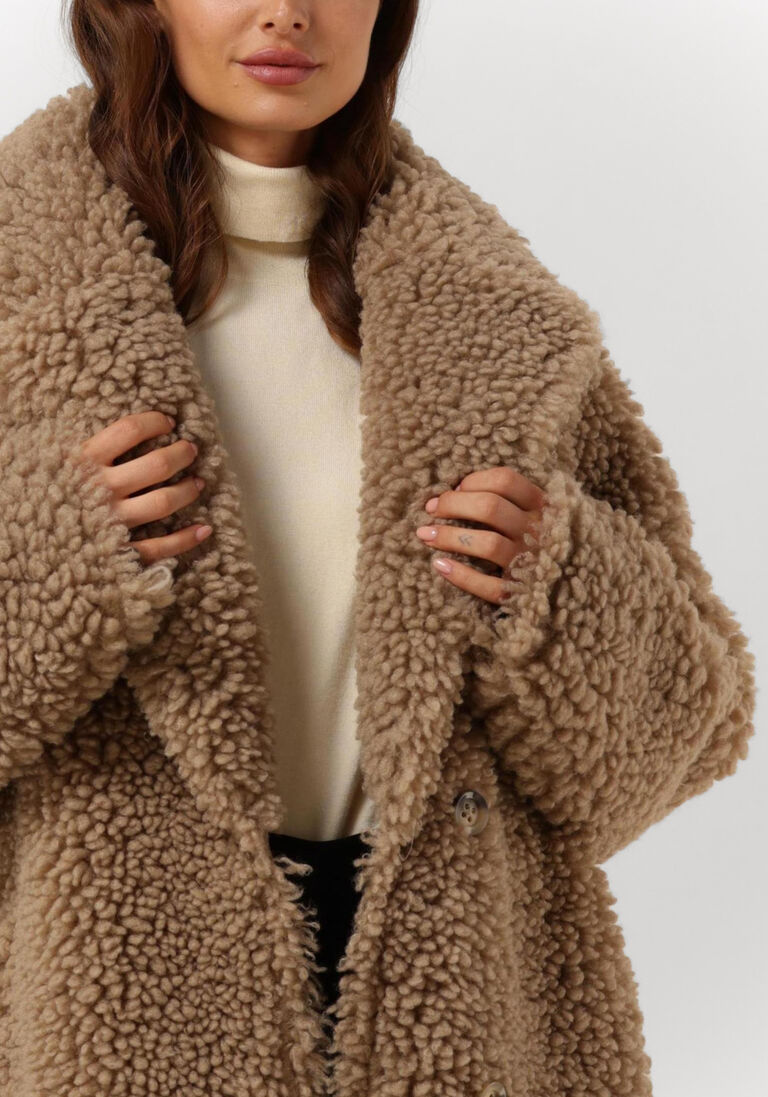 BEAUMONT taupe beaumont teddy jas reversible curly lammy coat
