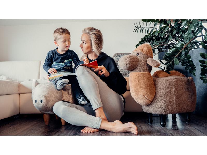 zoosy Kinderhocker Kamel Gustav Braun Taburett in Kamelform