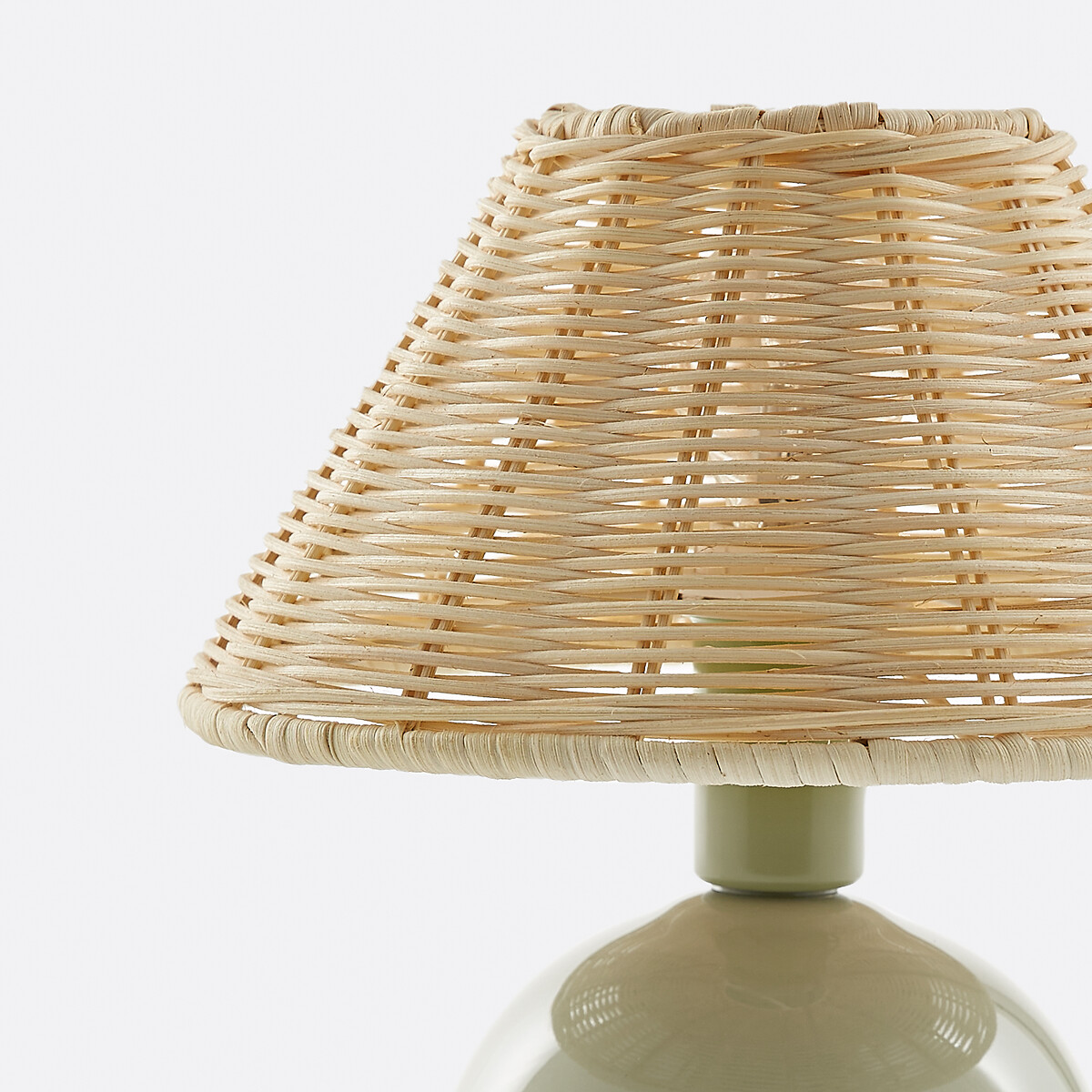 LA REDOUTE INTERIEURS<br>Candeeiro de mesa em cerâmica e rotim, Alios