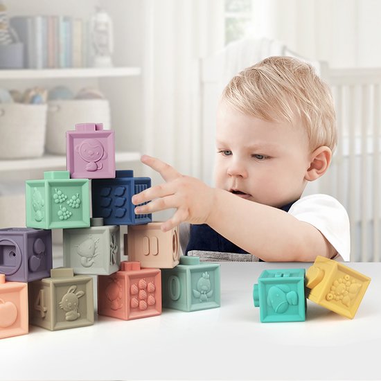 Mes premiers cubes éducatifs    de               Babytolove