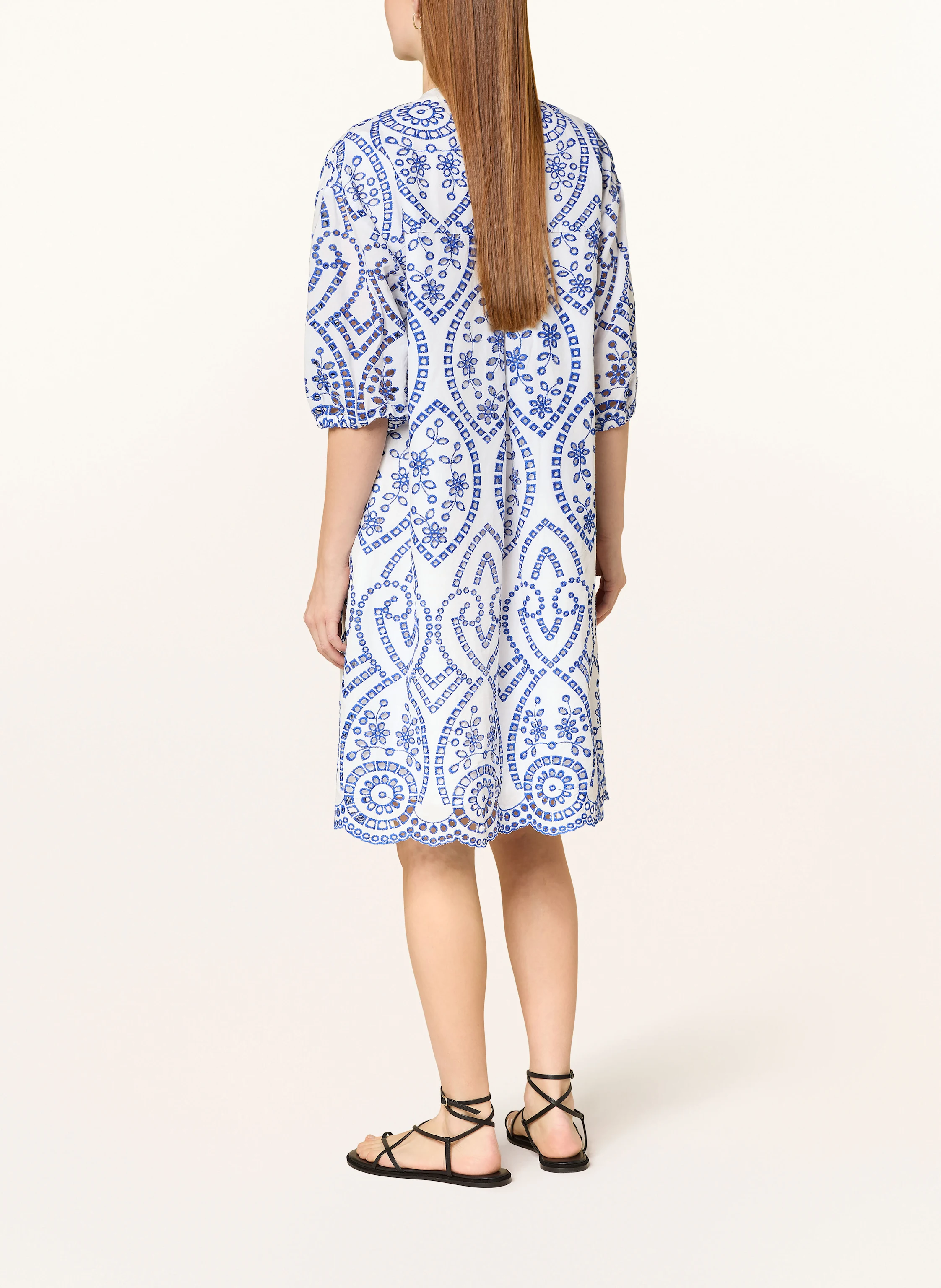 darling harbour Kleid aus Lochspitze mit 3/4-Arm