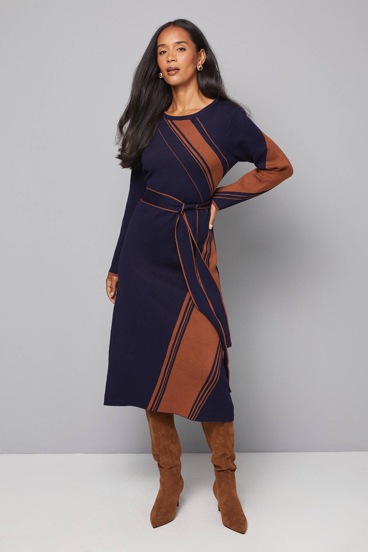 Wallis Robe Tricotée Jacquard Asymétrique