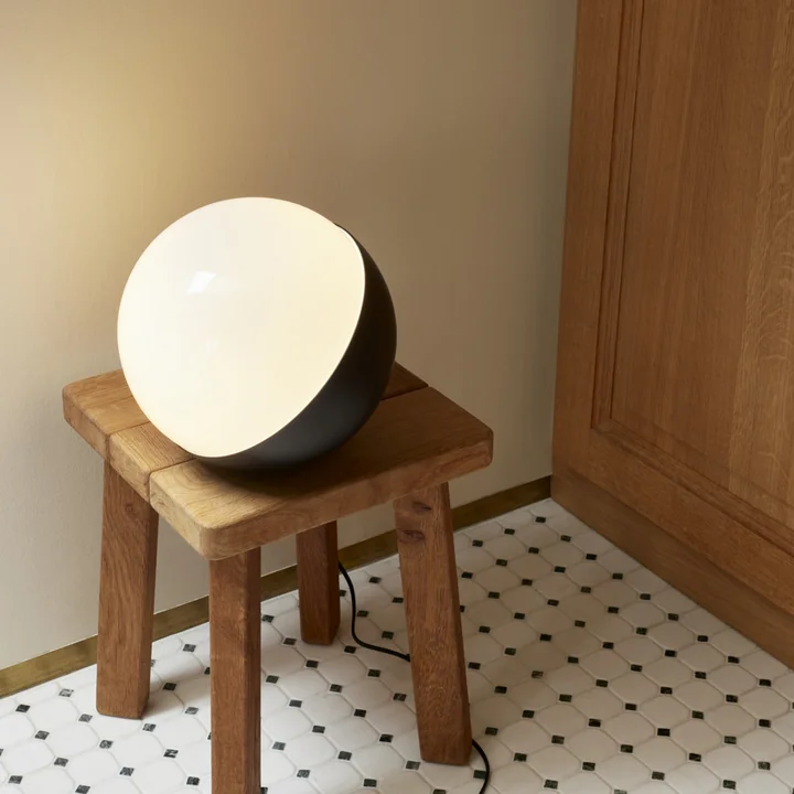 Louis Poulsen - VL Studio 150 Tischleuchte, schwarz