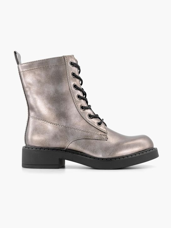 Claudia Ghizzani Veterboot