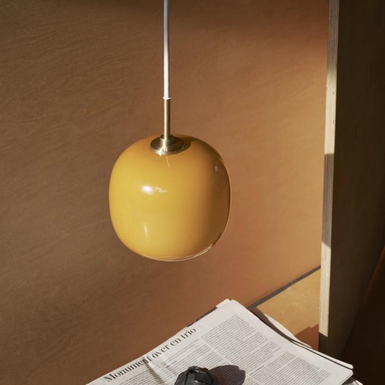 Louis Poulsen VL 45 Radiohus hanglamp Ø175 Brass/Glossy Opal White