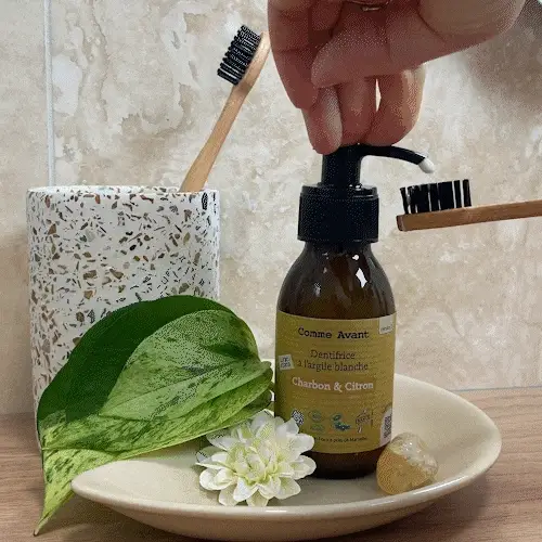 Dentifrice en pâte au charbon végétal et citron - Version 2 - 1 dentifrice - 90ml / 1 brosse à dents en bois