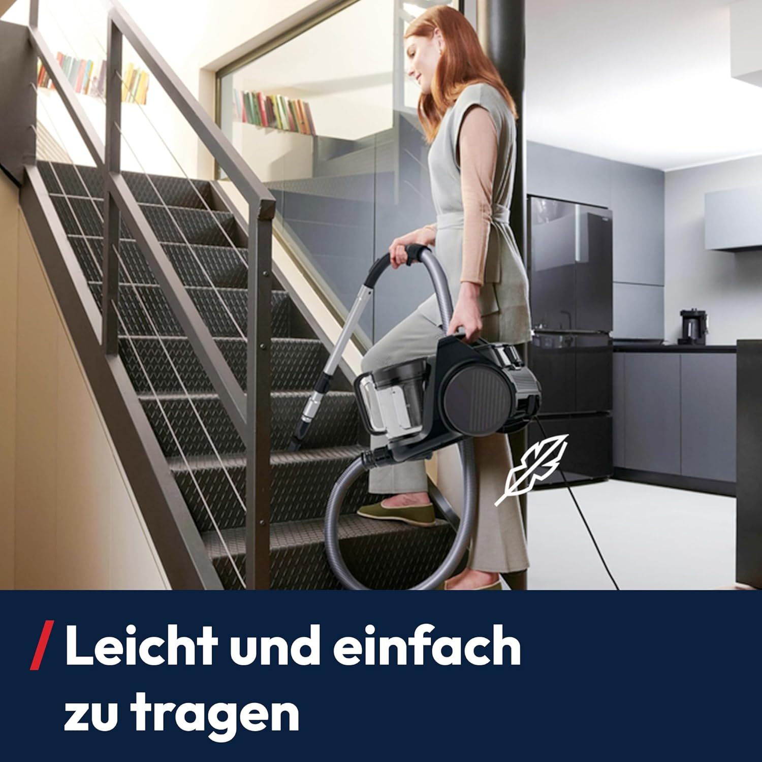 Hoover HP2 leistungsstarker Bodenstaubsauger ohne Beutel für Hartböden & Teppiche, leicht & kompakt, EPA-Staubfilter, 2,5 L Staubbehälter, integriertes Zubehör, 850 W, 10 m Arbeitsradius [HP2Z10A]