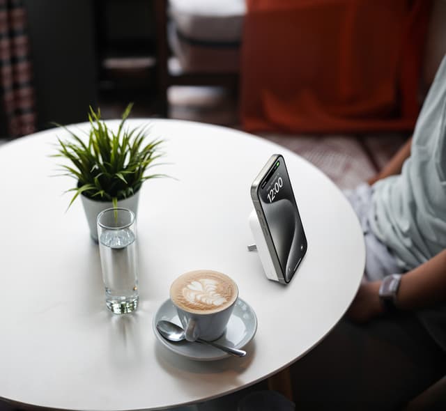 Belkin BoostCharge Pro 10K Magnetic Qi2 powerbank (white)