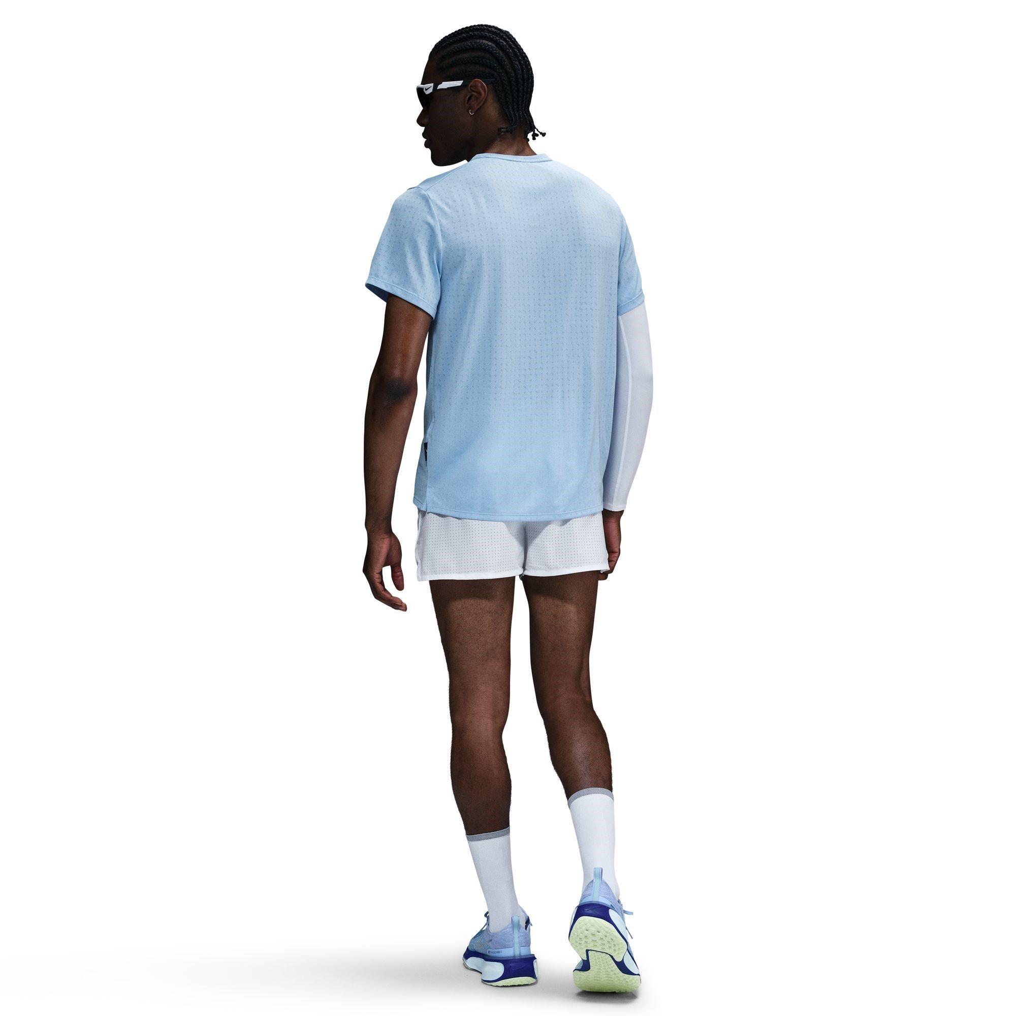 Nike Breathe Miler Sn53