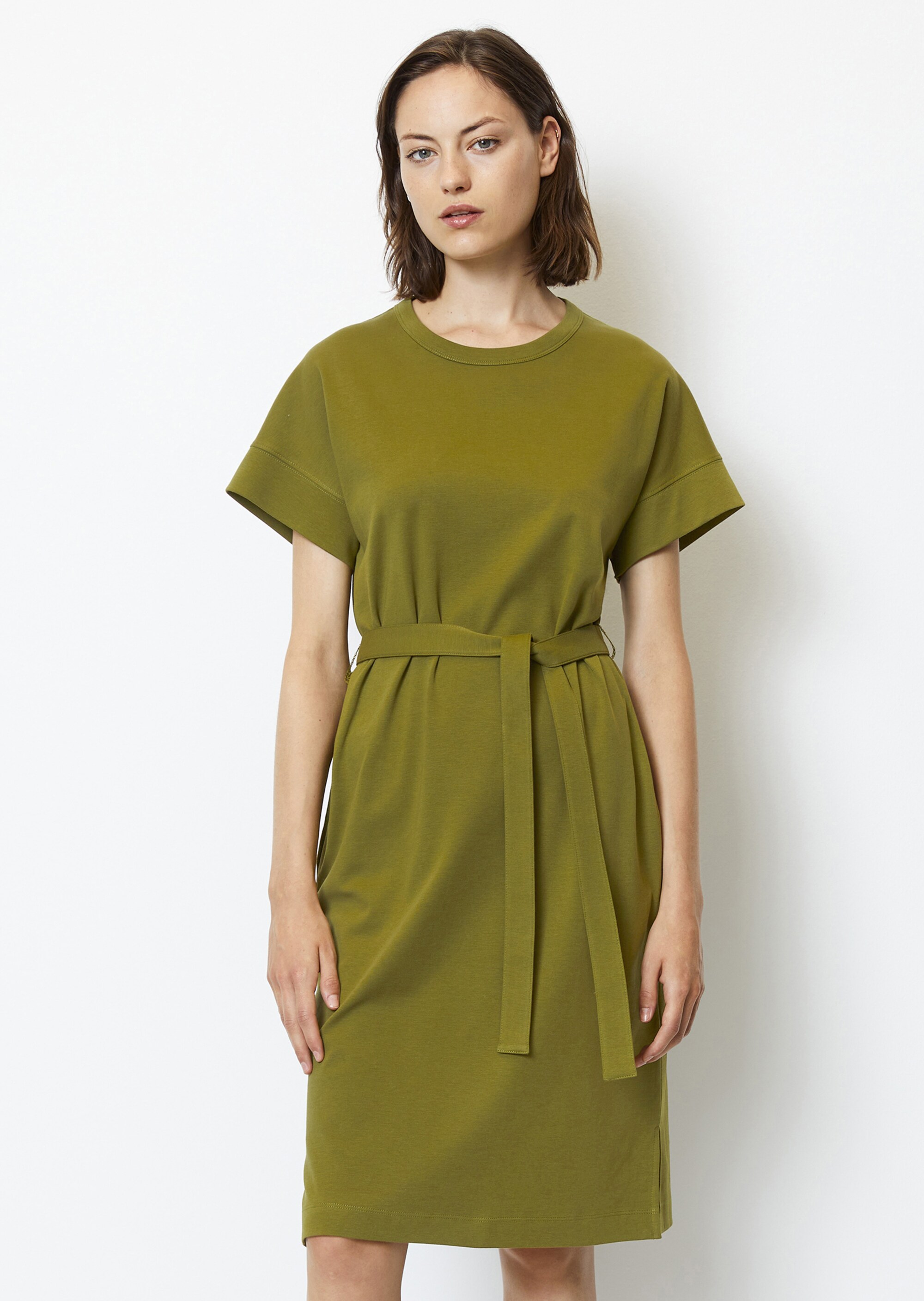 T-Shirt-Kleid mit Gürtel aus Interlock-Jersey