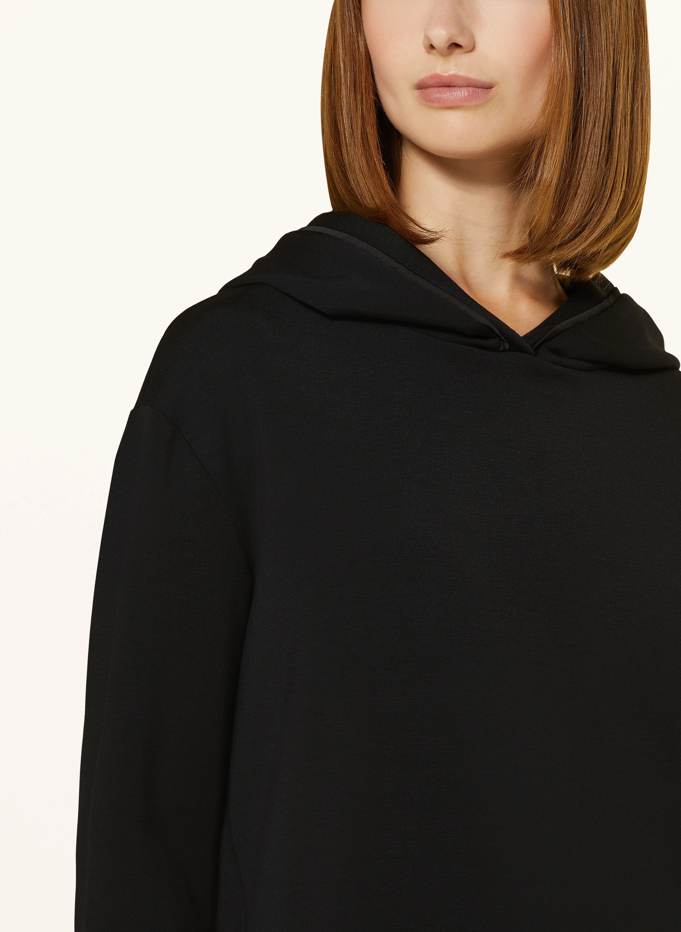 comma Hoodie