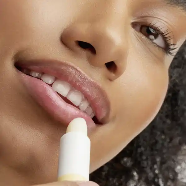 Lip care Hydra oil core balm