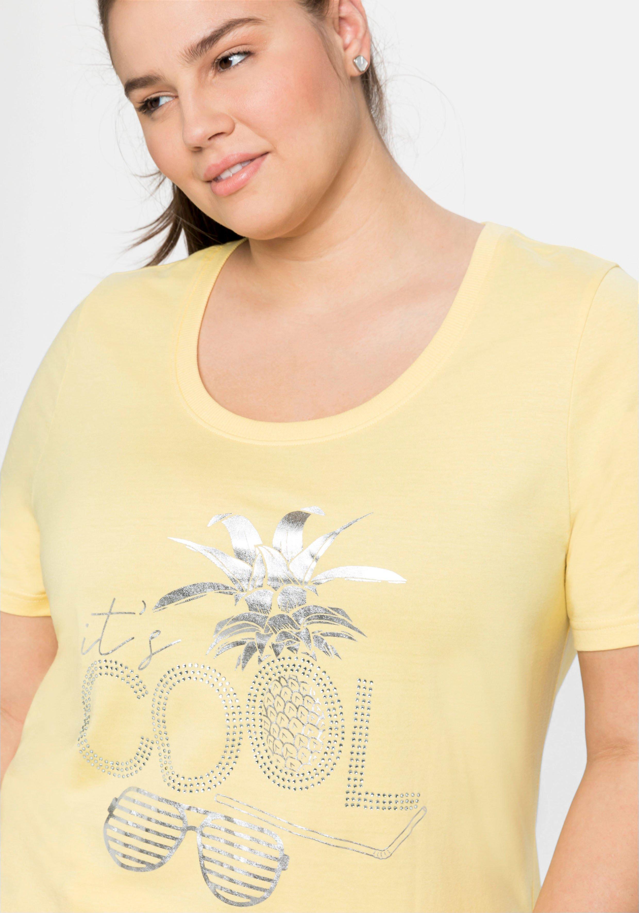 Shirt mit Frontdruck und Glitzersteinen
