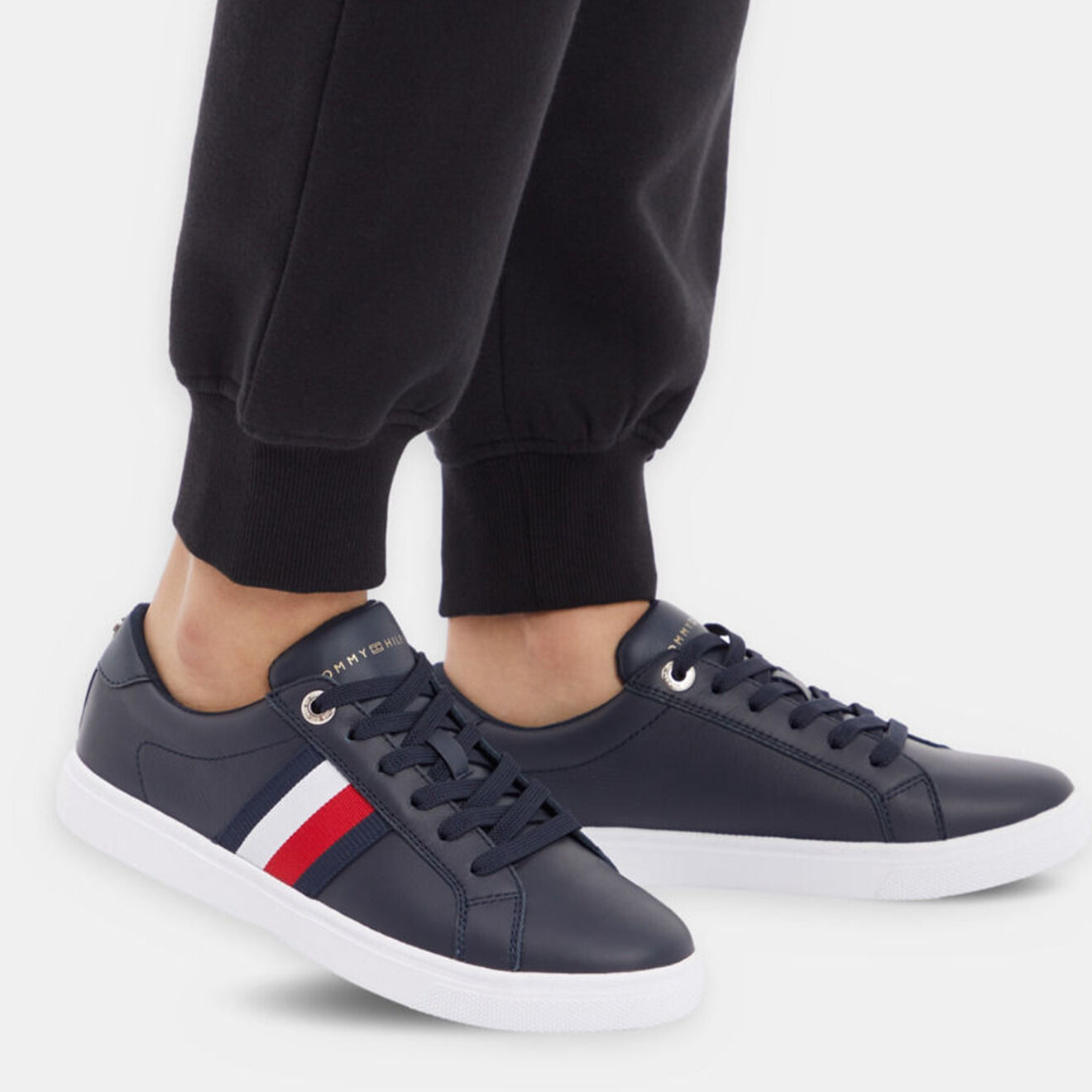 Tommy Hilfiger Baskets en Cuir Webbing bleu marine