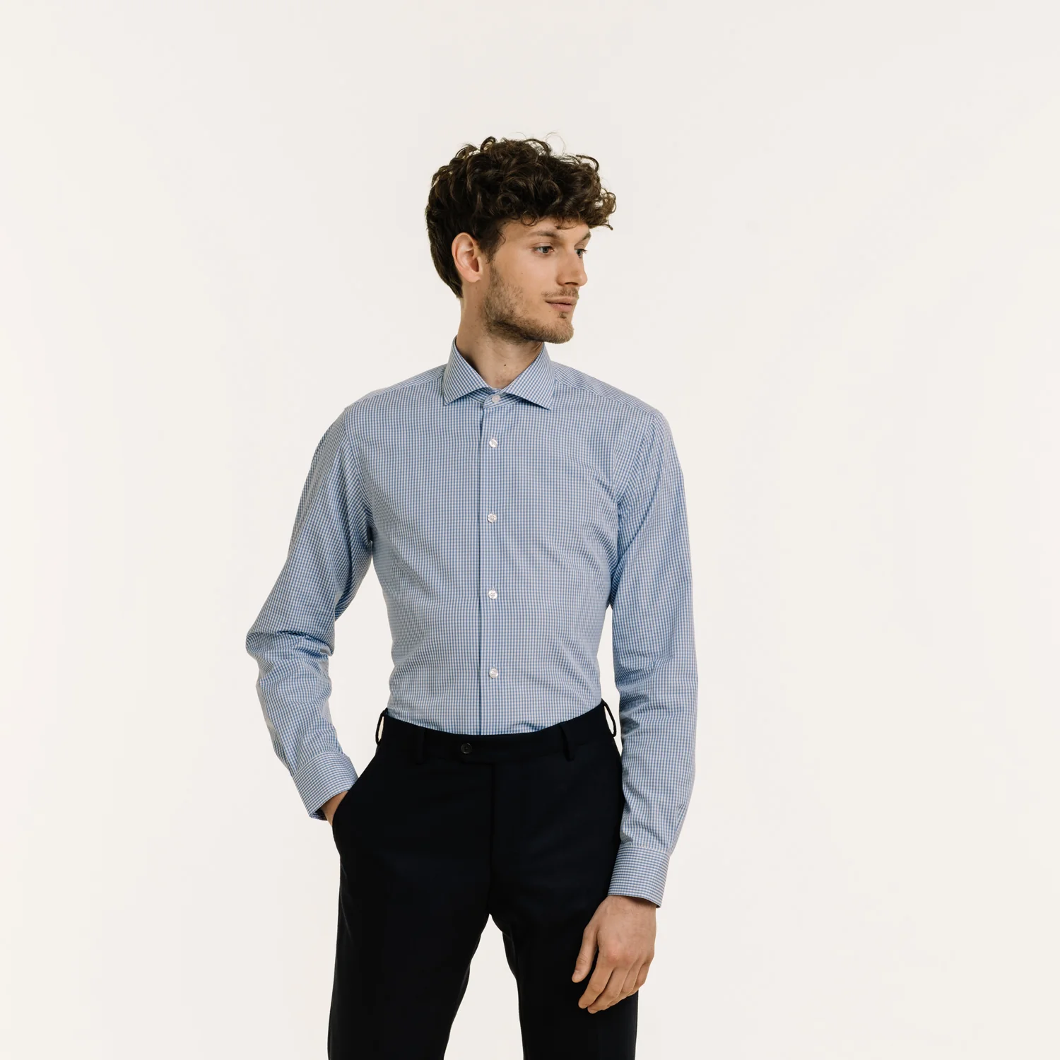 Fitted shirt in blue double-twisted gingham poplin