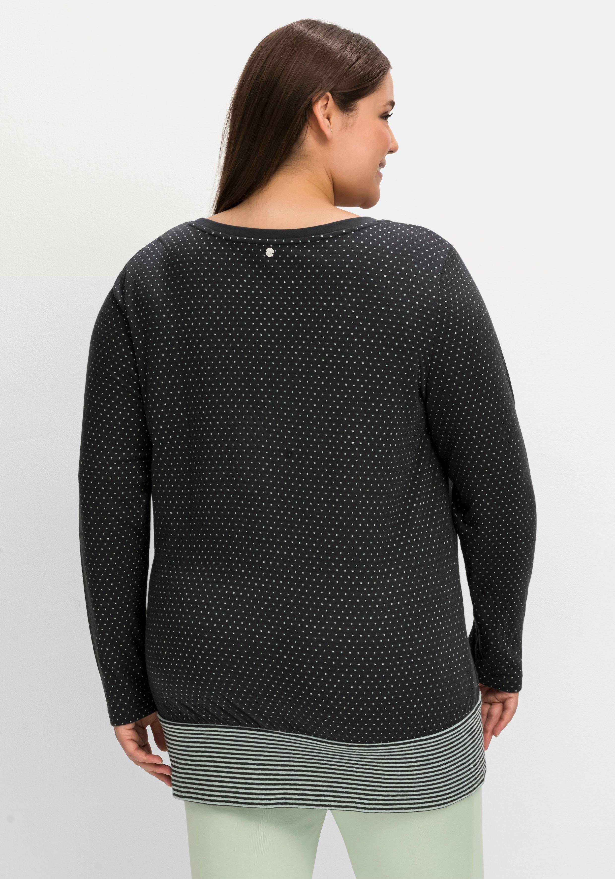 Longshirt im Mustermix, mit breitem Saum