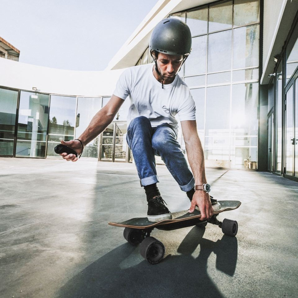 Skateboard électrique Elwing Nimbus Cruiser - POWERKIT et POWERKIT SPORT