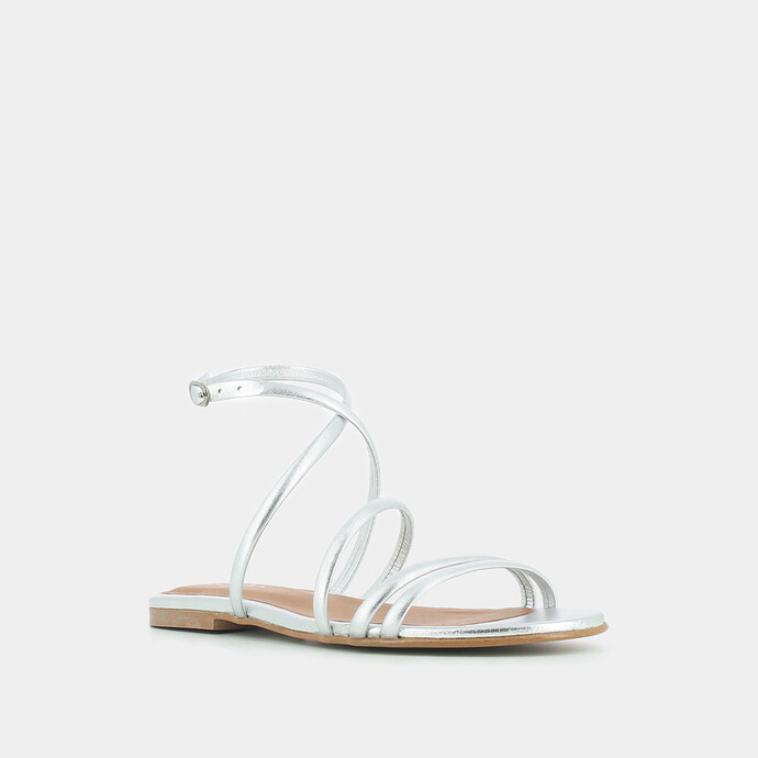 Sandales plates à brides et lanières  en cuir métallisé argent
