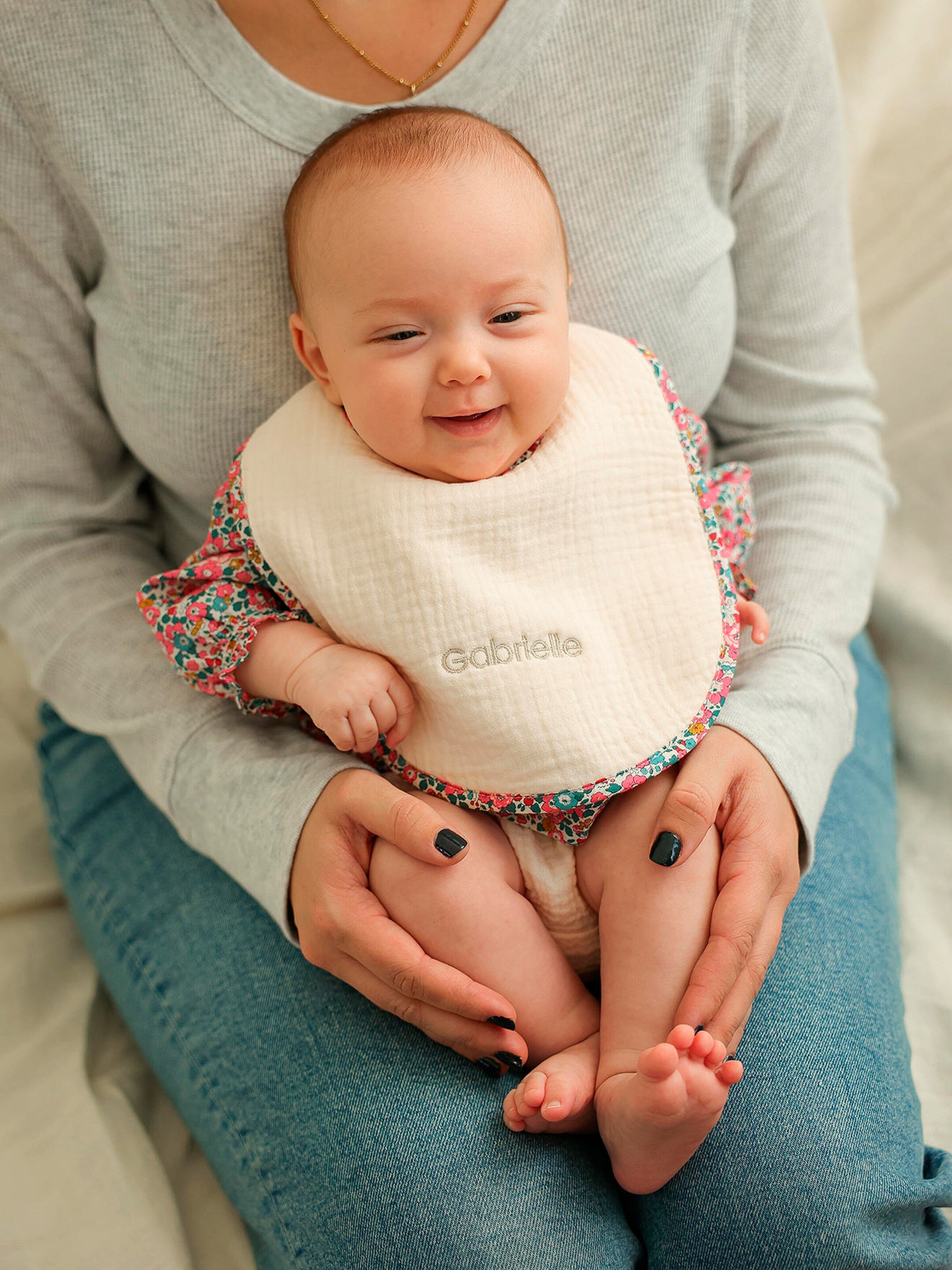 Envie de Fraise Bio-Kollektion: Baby Lätzchen mit Liberty-Detail hellrosa