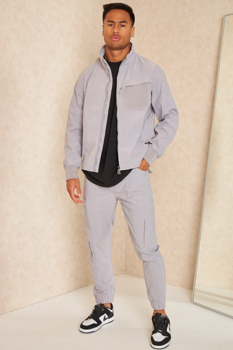 Ensemble 2 pièces veste + jogging cargo gris clair