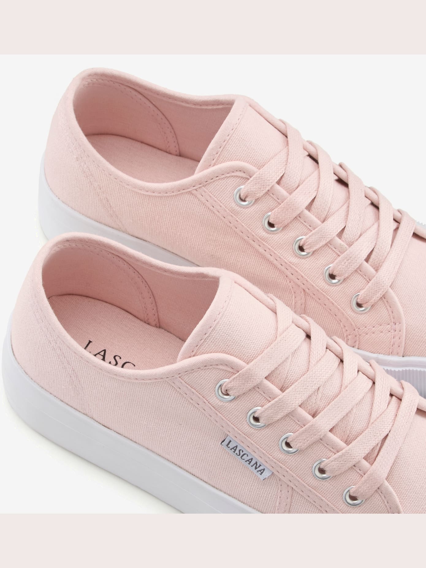 Baskets talon compensé tendance