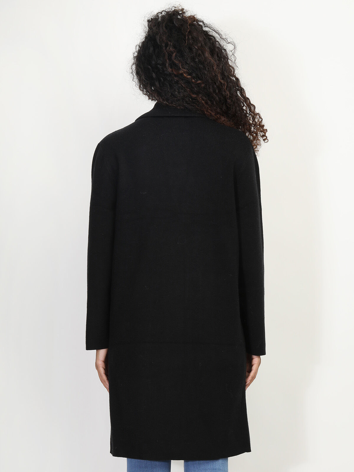 Gilet mi-long avec poches et revers de col- Noir