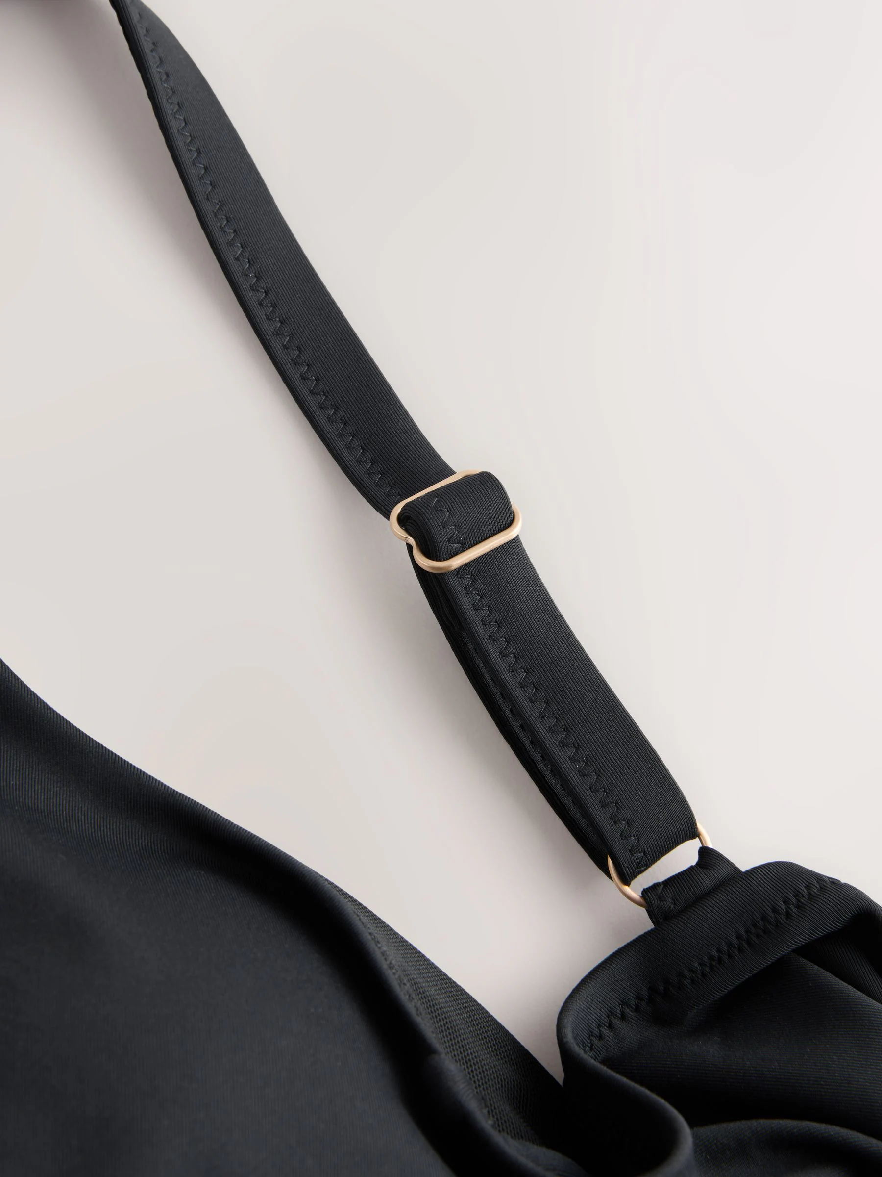 Zwart - High Neck Keyhole Tummy Control Swimsuit