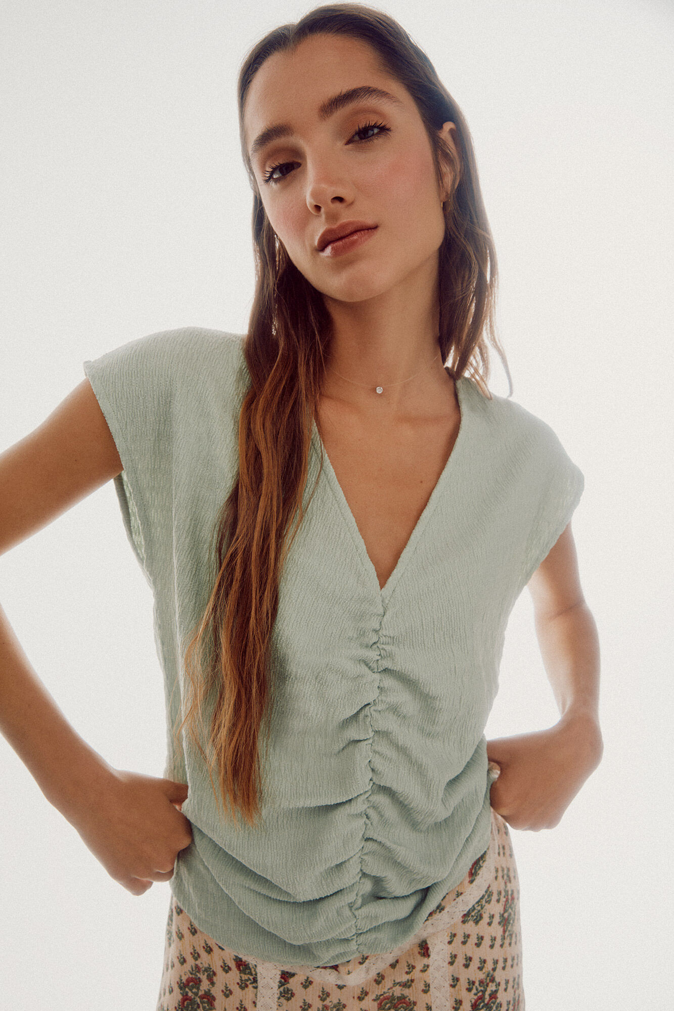 Camiseta com franzido - Turquesa