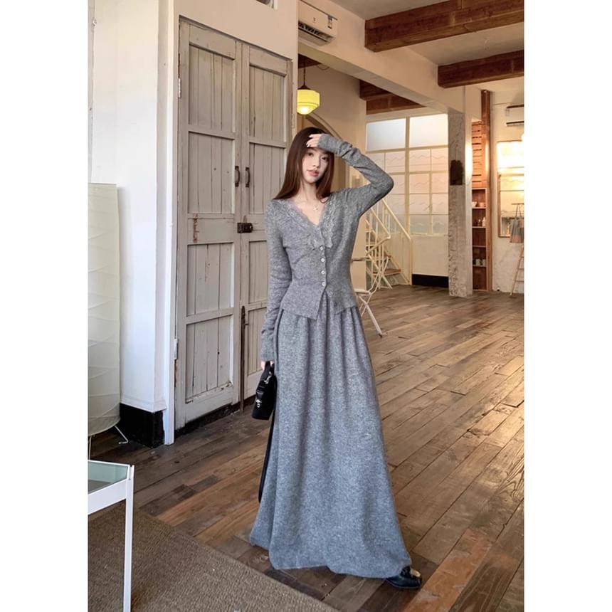Trendycas - Hoge taille effen maxi A-lijn rok / V-hals vest met kanten rand