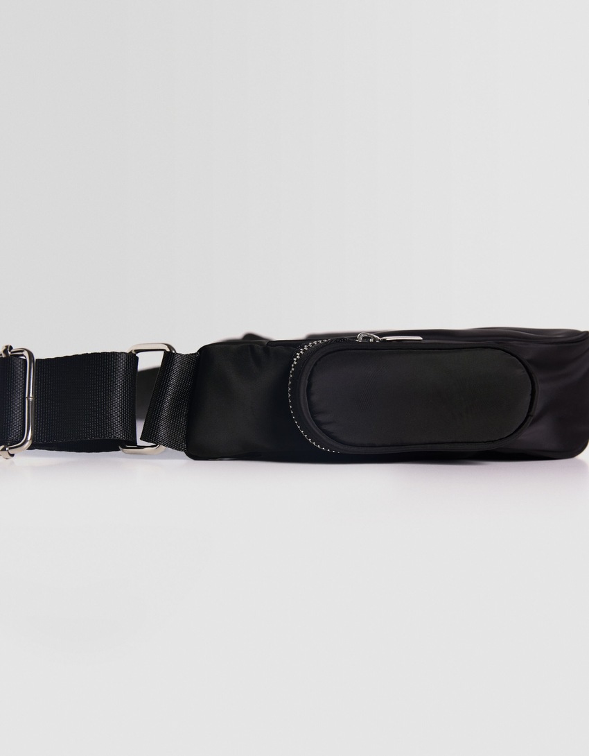 Bolsa transversal técnica com vários bolsos