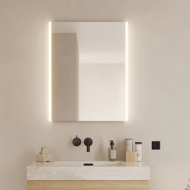 Loevschall LED-Lichtspiegel »Lago Quadratisch, Badzimmerspiegel mit LED Beleuchtung« Verstellbarer Spiegel mit Licht, Dänisches Design
