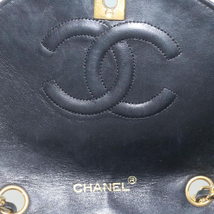 Chanel Vintage Chanel Flap Bag Black