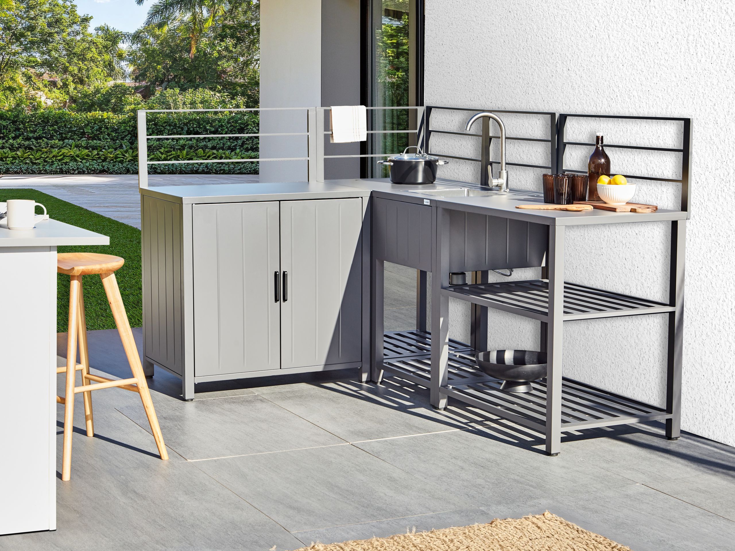 Beliani - VIGGIANO - Buitenkeuken set - Grijs - 4-delig - Aluminium