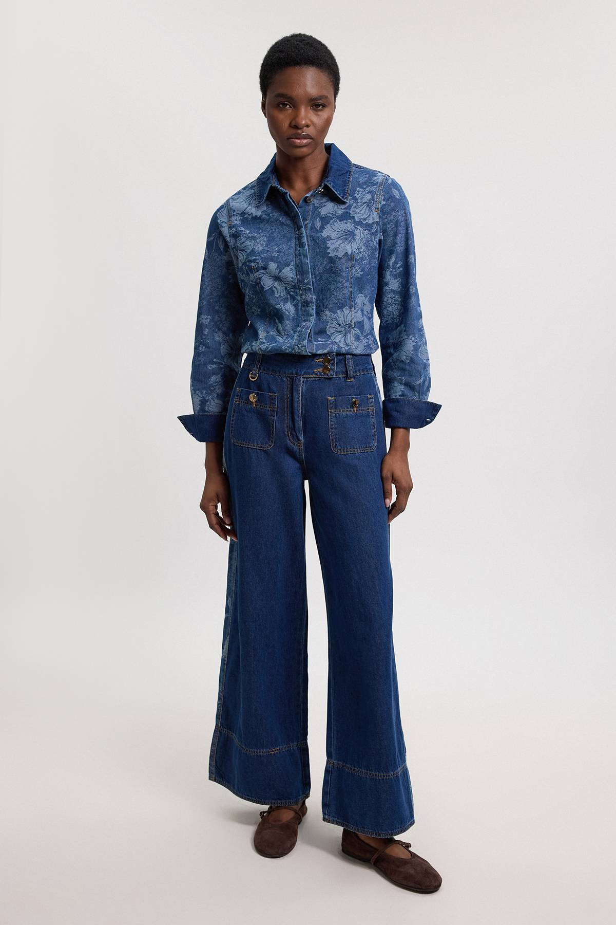 KarenMillen Chemise En Denim Jacquard Avec Col Et Poignets Contrastés