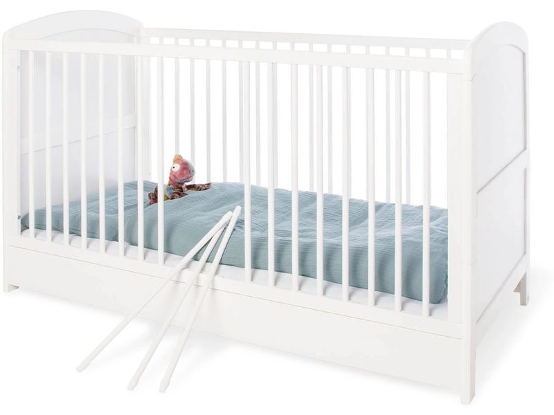 Pinolino Babybett Laura Weiss 70 x 140 cm Stabiles und umbaubares Kinderbett mit 3-fach höhenverstellbarem Lattenrost