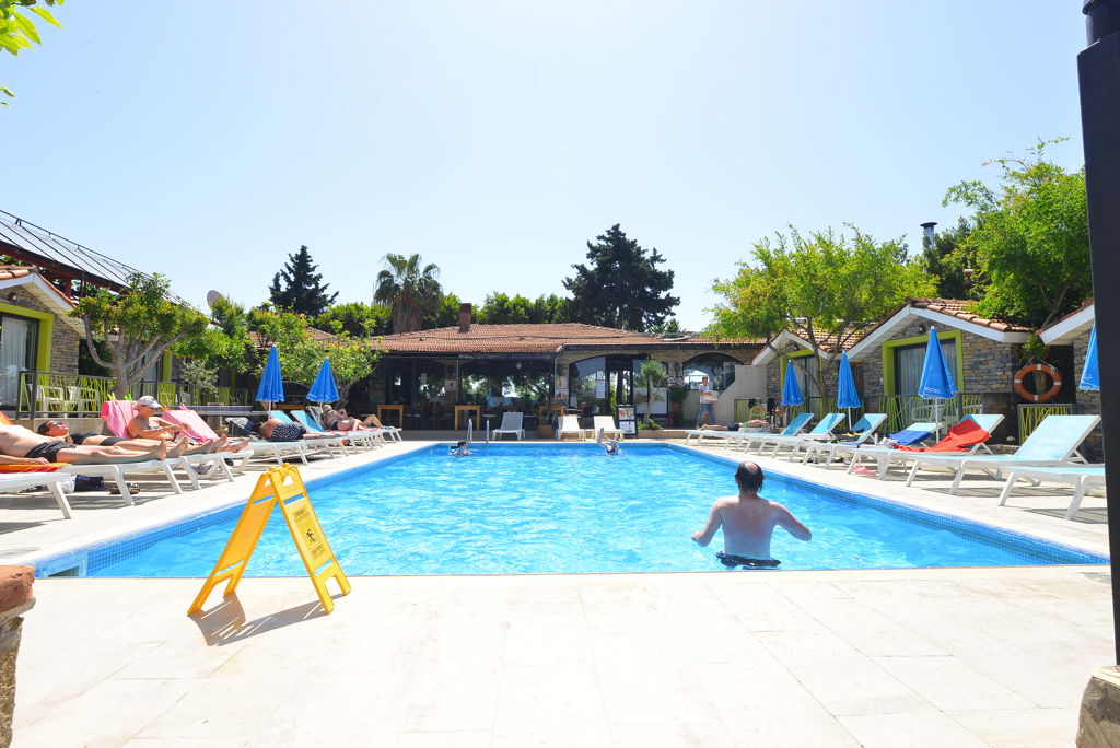 Leda Beach Logies en ontbijt - Hotel